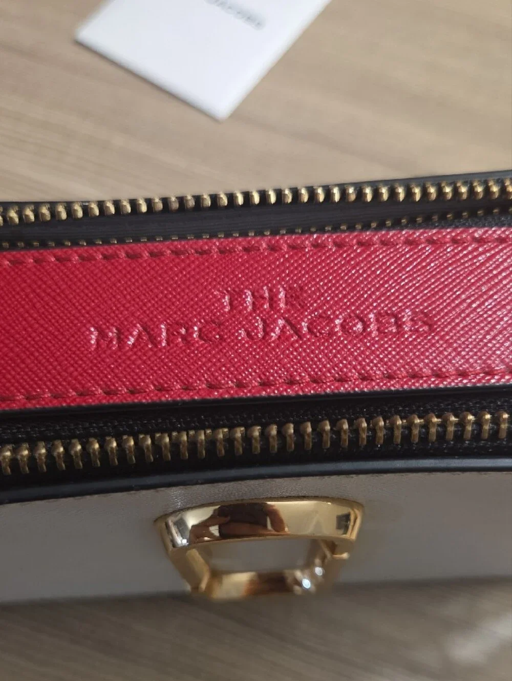 Marc Jacobs Two-Tone White and Red Snapshot Crossbody with Striped Strap - Picture 3 of 4